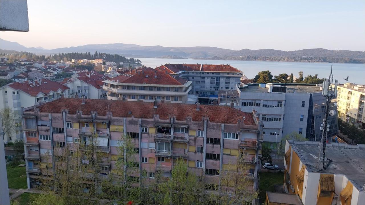Apartman Centar Tivat Bagian luar foto